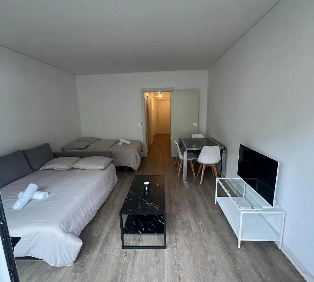 Apartamento View Of Eiffel Tower Paris 16Th Arrondissement Trocadero With Terrasse 0*,  Francia